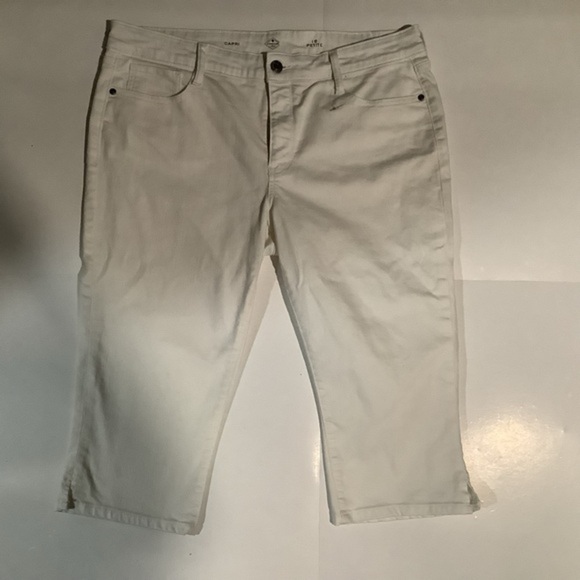 St. John's Bay Pants - St. John's Bay Women's White Capri Pants - Slim Fit